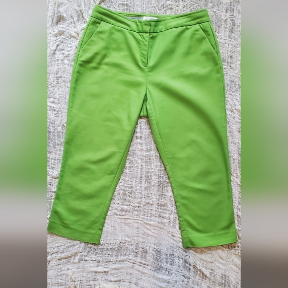 💚5/$25 Charter Club Paint Shop Vibrant Green Cropped Ankle Chino Pants Size 10 - Picture 1 of 5